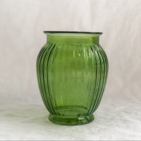 Set of 2 Clear and Tinted Ripple Vases - Picture 8 of 10